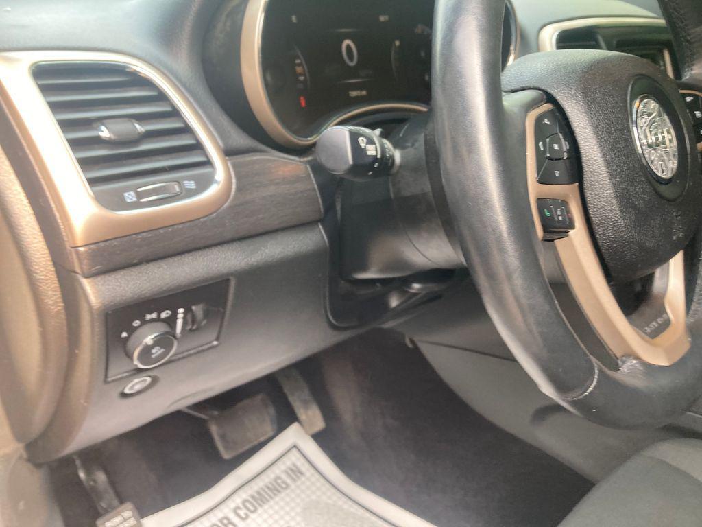 used 2017 Jeep Grand Cherokee car, priced at $16,800