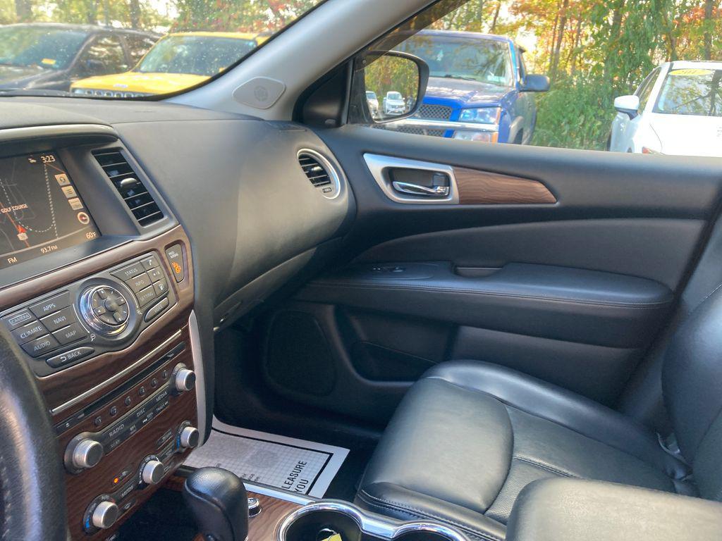 used 2020 Nissan Pathfinder car, priced at $23,000