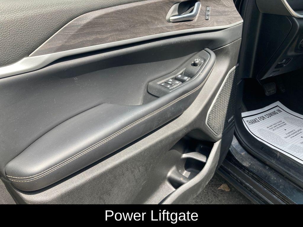 used 2021 Jeep Grand Cherokee L car, priced at $25,000