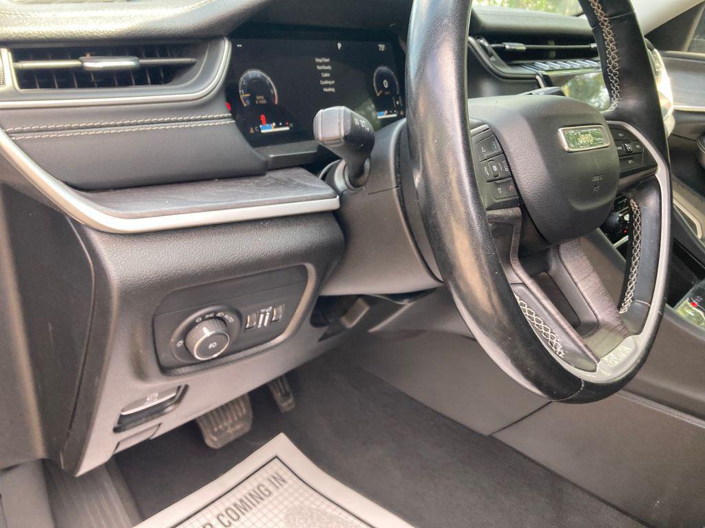 used 2021 Jeep Grand Cherokee L car, priced at $25,000