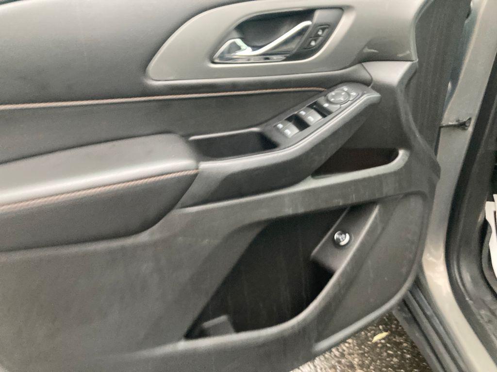 used 2019 Chevrolet Traverse car, priced at $19,700