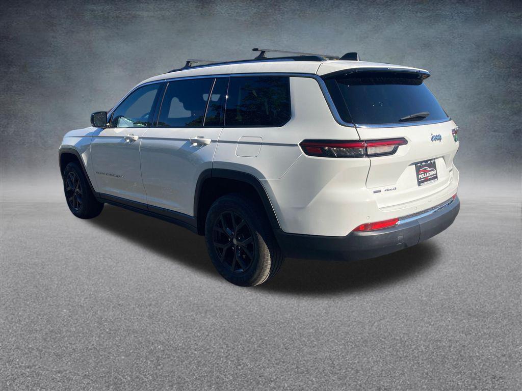 used 2022 Jeep Grand Cherokee L car, priced at $31,400