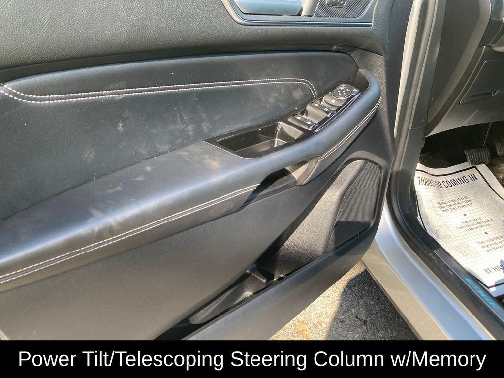 used 2018 Ford Edge car, priced at $17,800