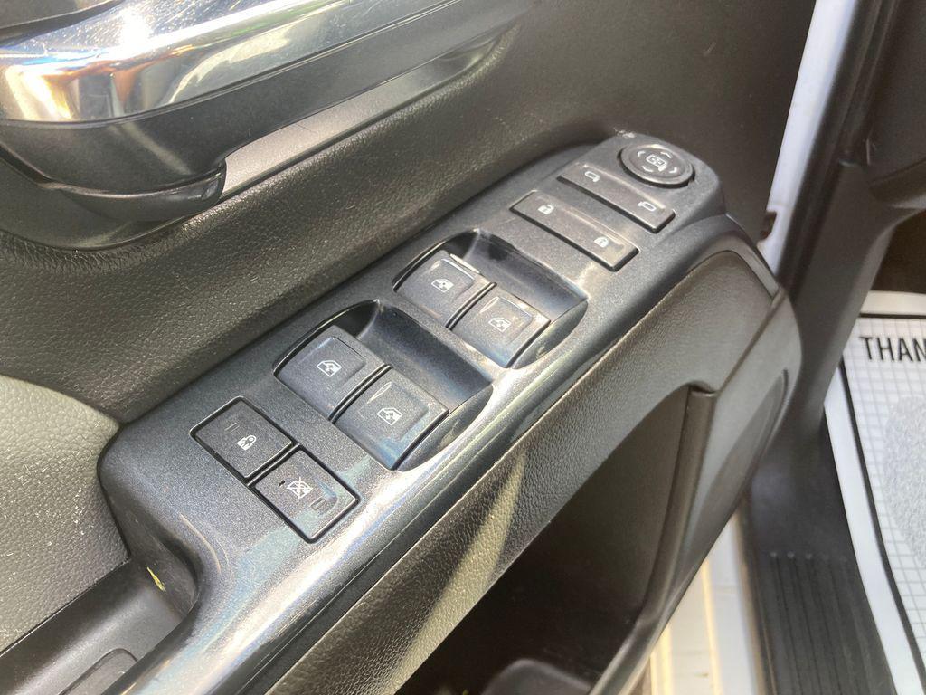 used 2017 GMC Sierra 1500 car, priced at $23,000