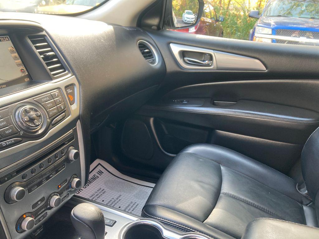 used 2019 Nissan Pathfinder car, priced at $18,000