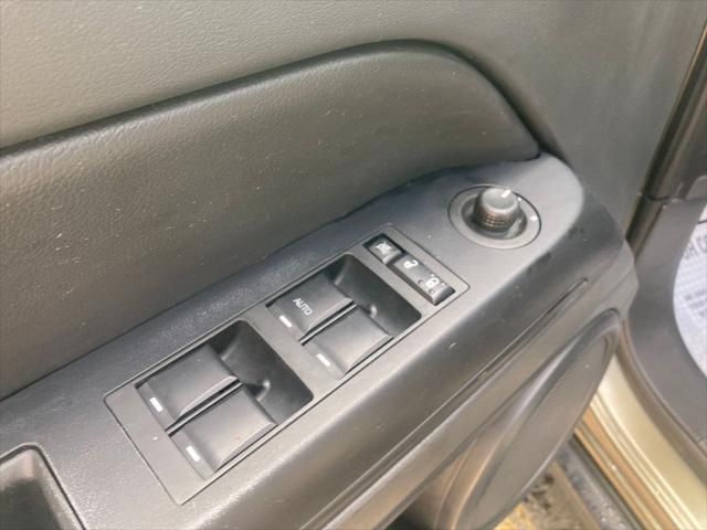 used 2015 Jeep Compass car, priced at $11,800