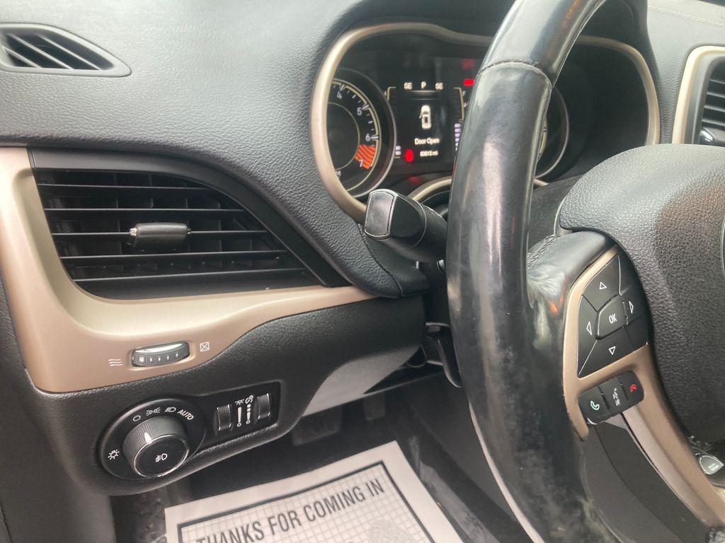 used 2015 Jeep Cherokee car, priced at $12,700