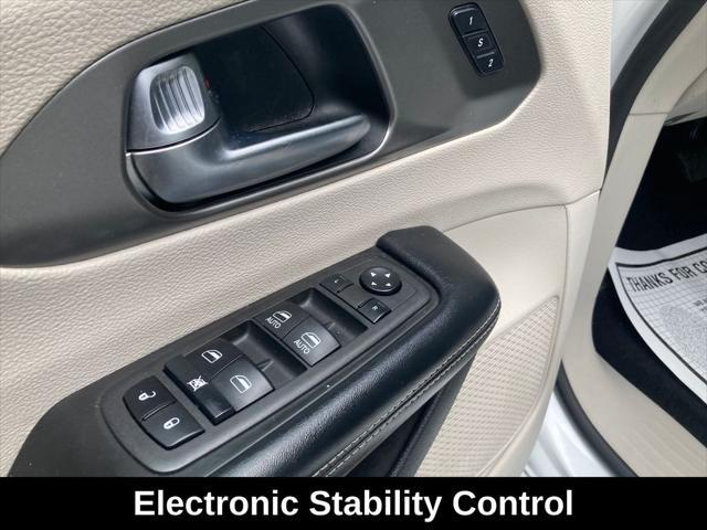 used 2022 Chrysler Pacifica car, priced at $23,000