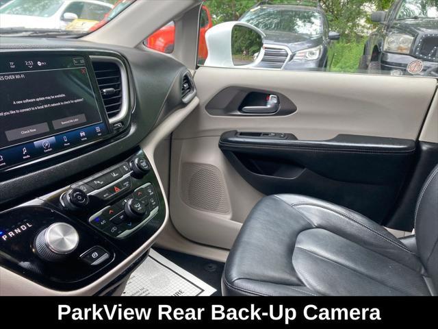 used 2022 Chrysler Pacifica car, priced at $23,000