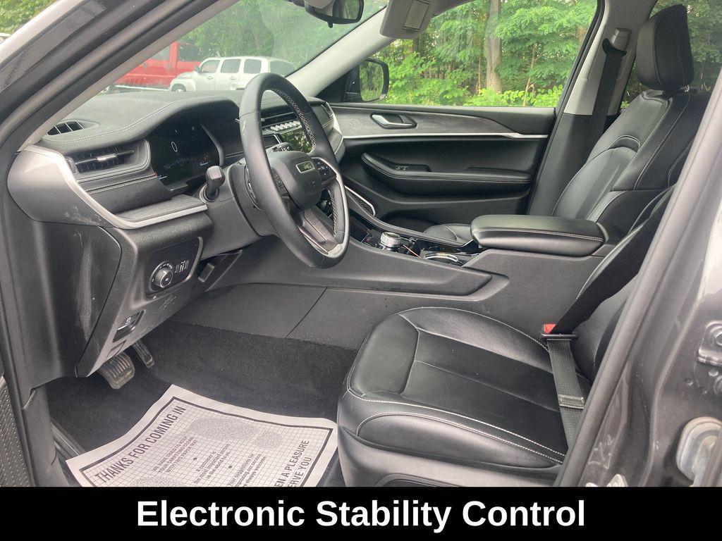 used 2021 Jeep Grand Cherokee L car, priced at $27,700