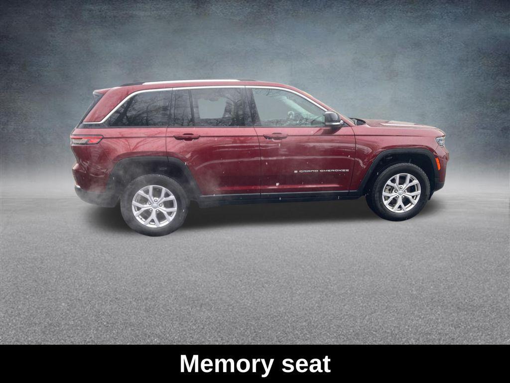 used 2022 Jeep Grand Cherokee car, priced at $29,000