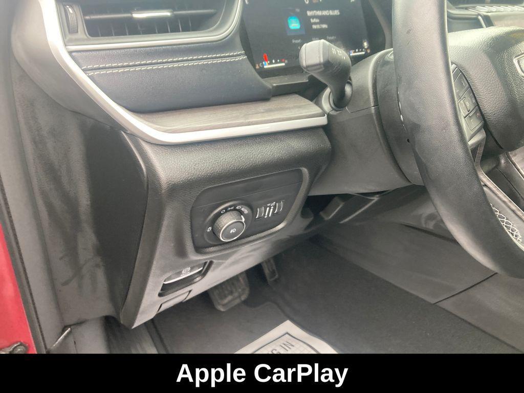 used 2022 Jeep Grand Cherokee car, priced at $29,000