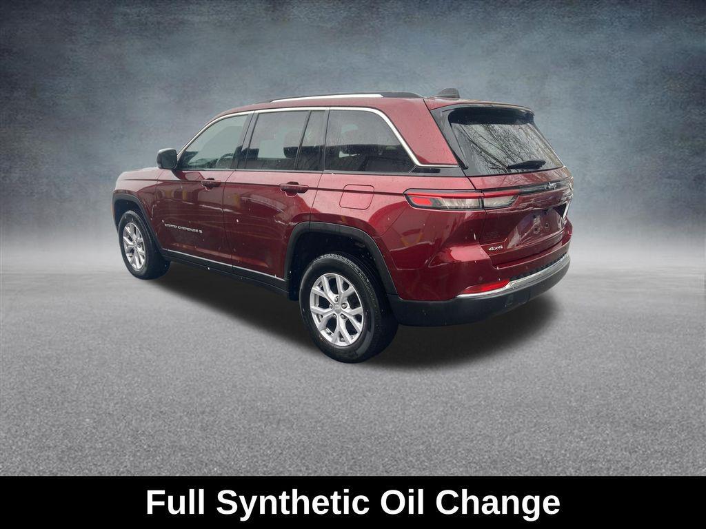 used 2022 Jeep Grand Cherokee car, priced at $29,000