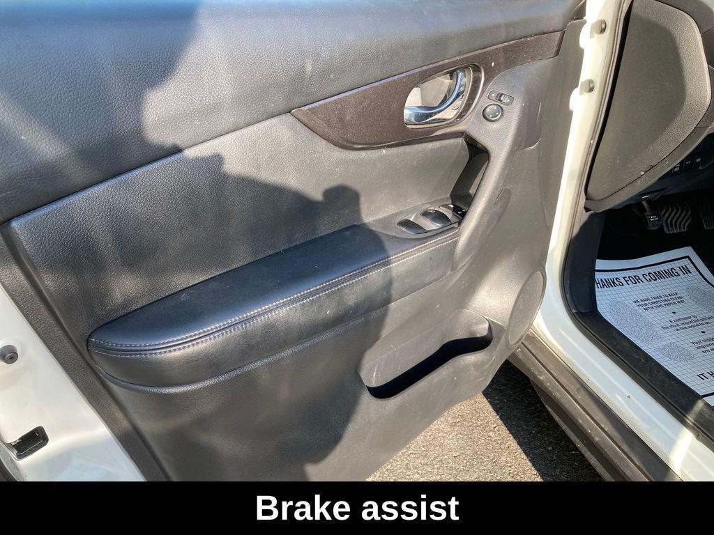 used 2018 Nissan Rogue car, priced at $14,000