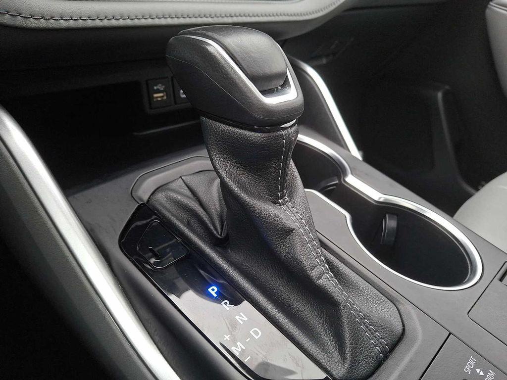 used 2023 Toyota Highlander car, priced at $34,220