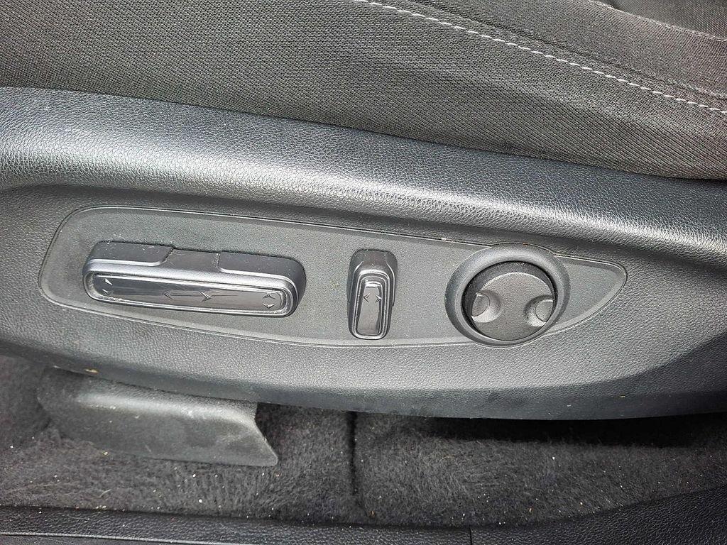 used 2024 Honda CR-V car, priced at $27,498