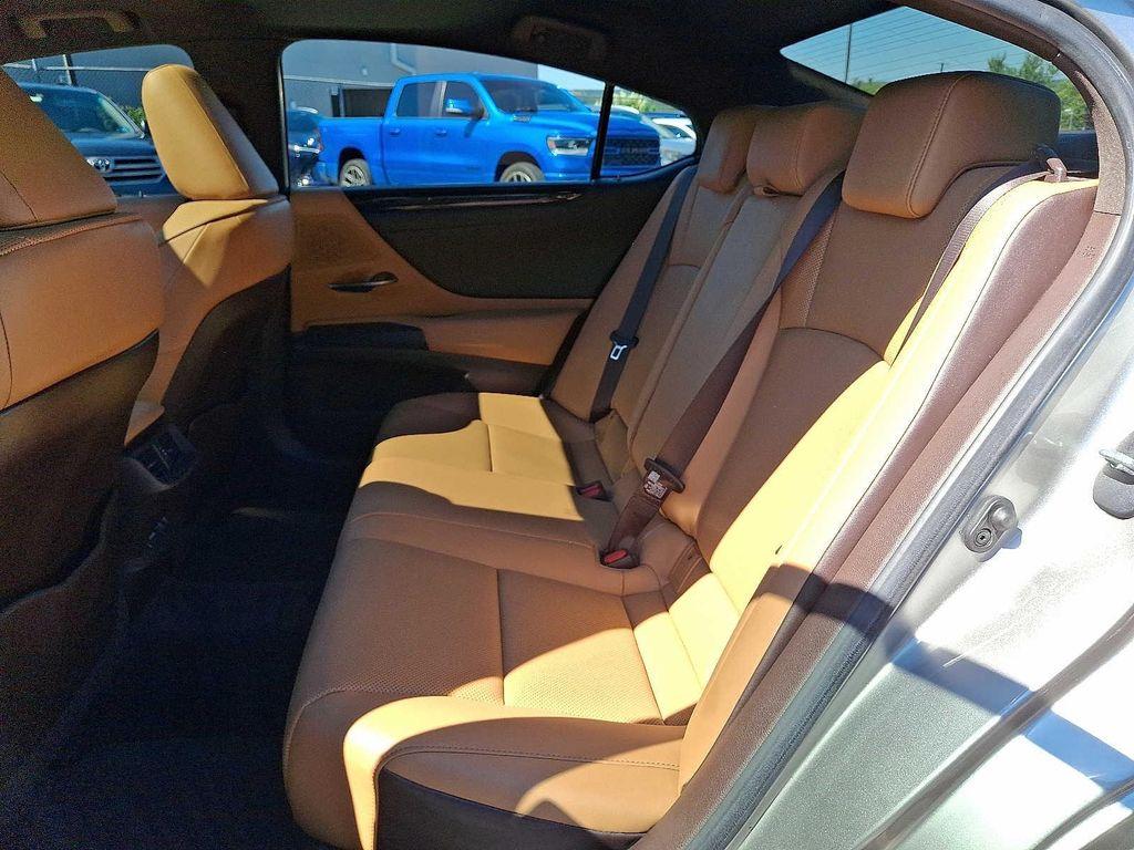 used 2021 Lexus ES 350 car, priced at $29,012