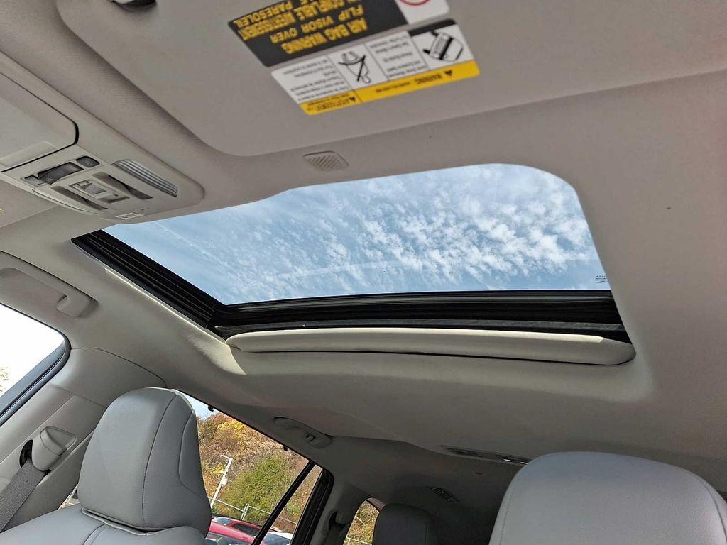 used 2021 Toyota Highlander car, priced at $30,635