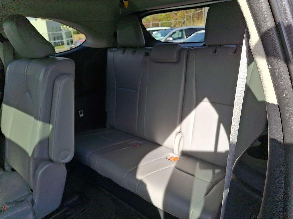 used 2021 Toyota Highlander car, priced at $30,635