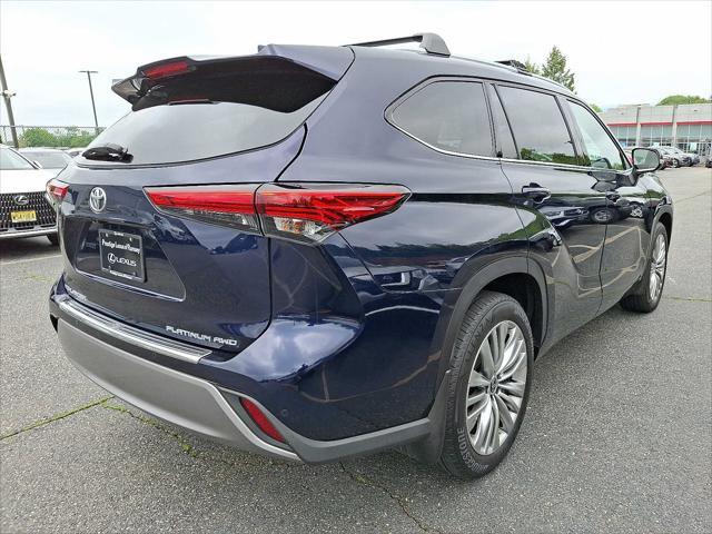 used 2022 Toyota Highlander car, priced at $36,889