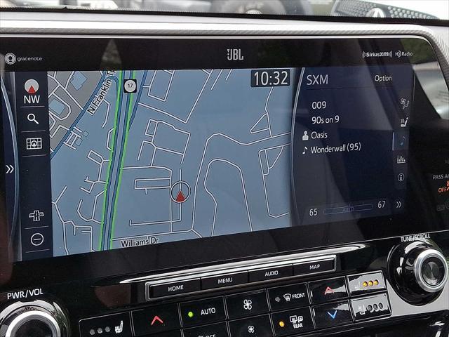 used 2022 Toyota Highlander car, priced at $36,889