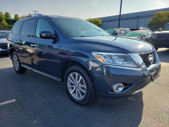 used 2016 Nissan Pathfinder car, priced at $11,634