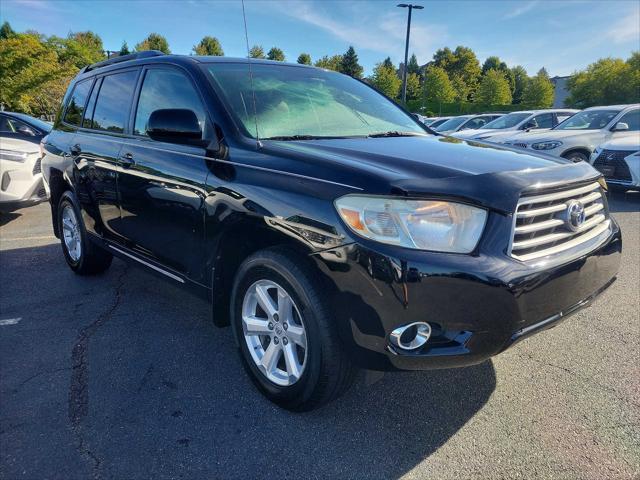 used 2009 Toyota Highlander car, priced at $13,383