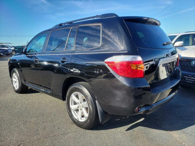 used 2009 Toyota Highlander car, priced at $13,383