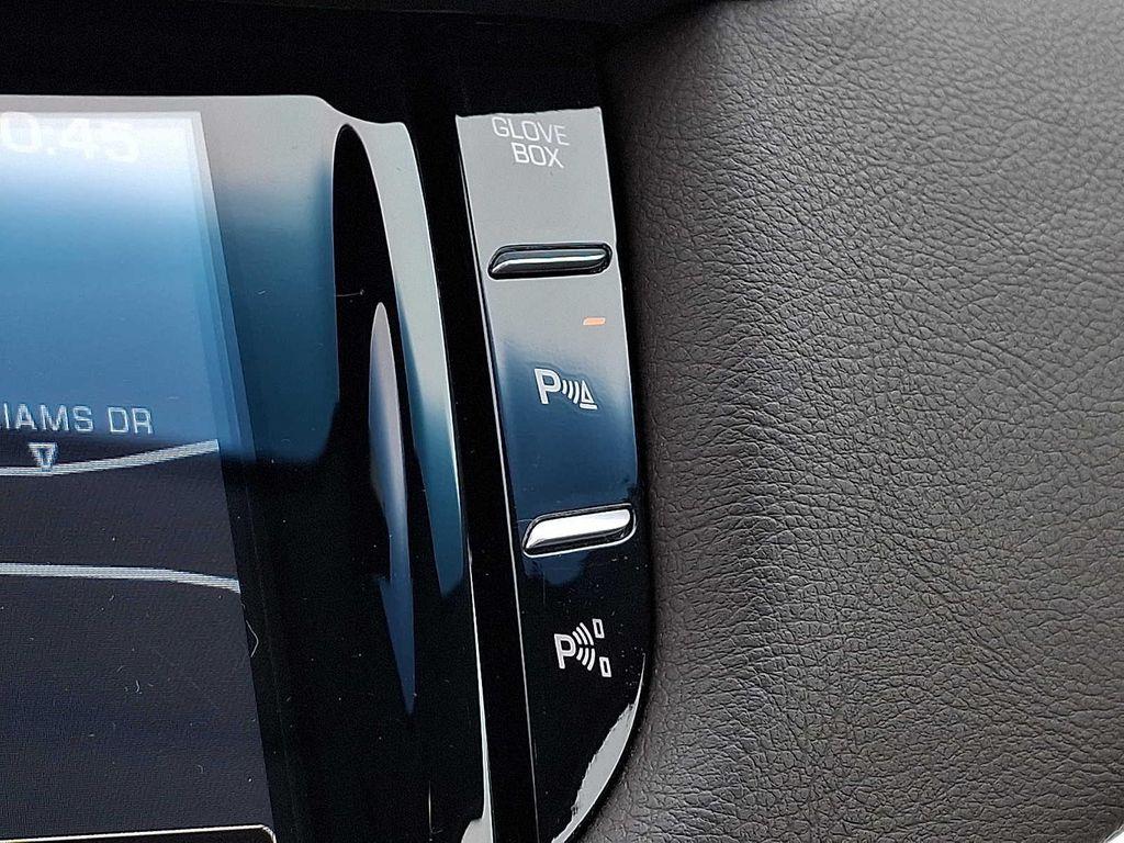 used 2016 Cadillac XTS car, priced at $16,081