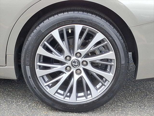used 2019 Lexus ES 350 car, priced at $30,163