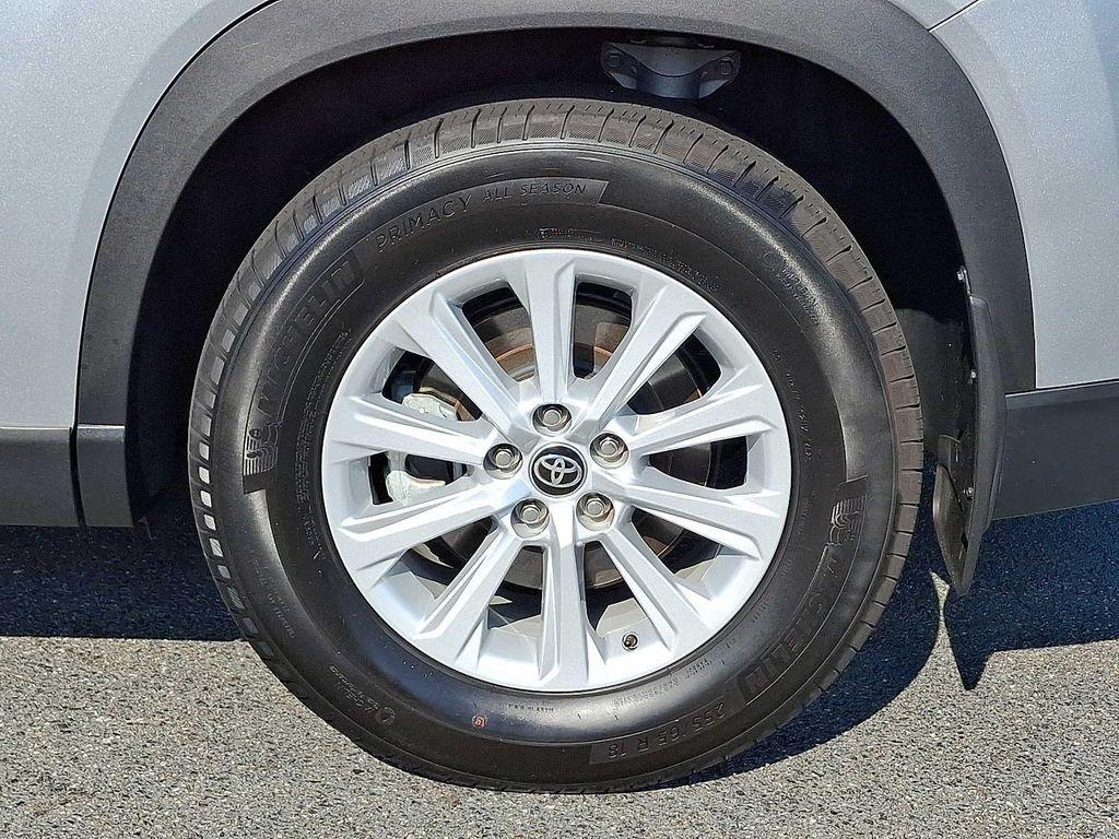 used 2024 Toyota Grand Highlander car, priced at $41,204