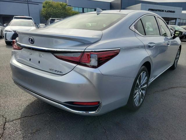 used 2019 Lexus ES 300h car, priced at $26,995