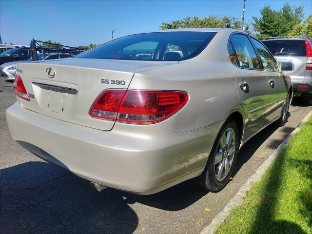 used 2005 Lexus ES 330 car, priced at $3,986