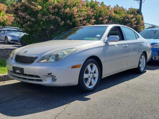 used 2005 Lexus ES 330 car, priced at $3,986