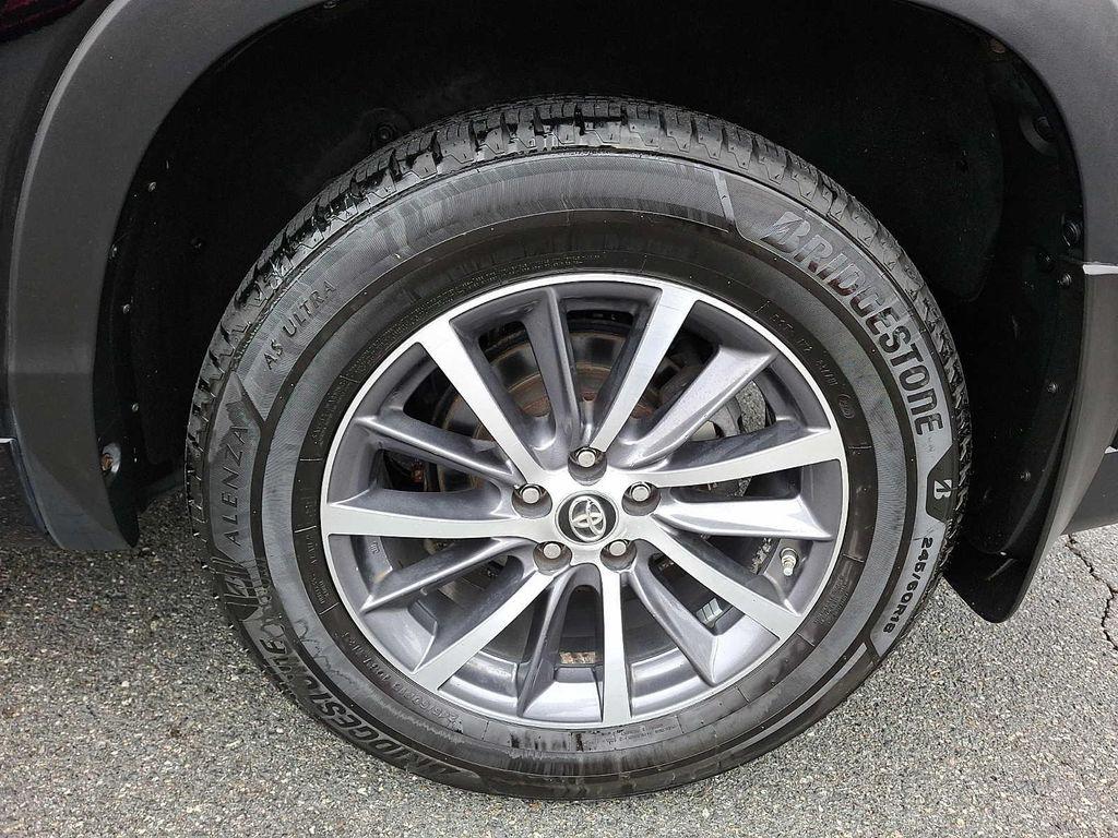 used 2017 Toyota Highlander car, priced at $17,620