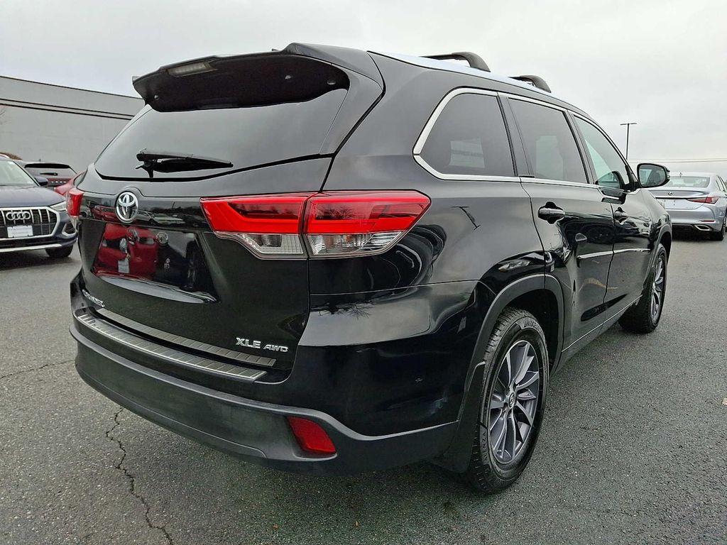used 2017 Toyota Highlander car, priced at $17,620