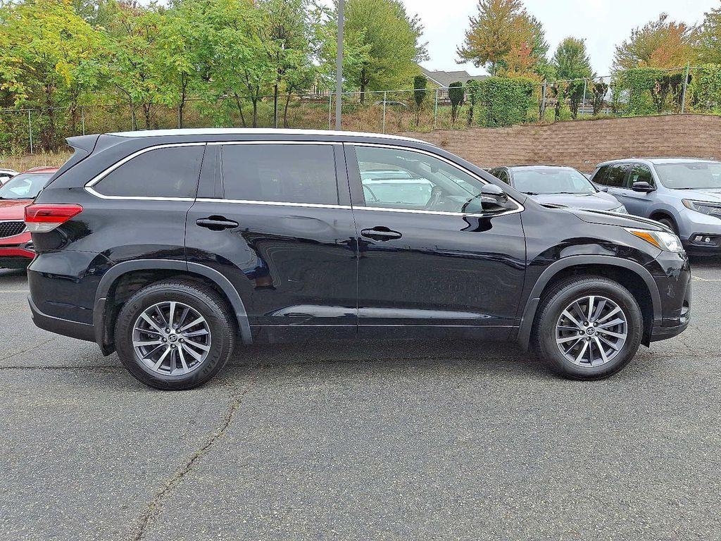 used 2017 Toyota Highlander car, priced at $21,389