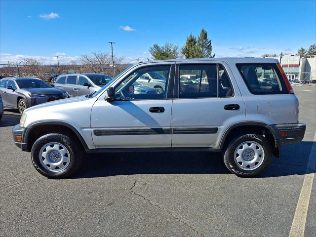 used 2000 Honda CR-V car, priced at $4,108