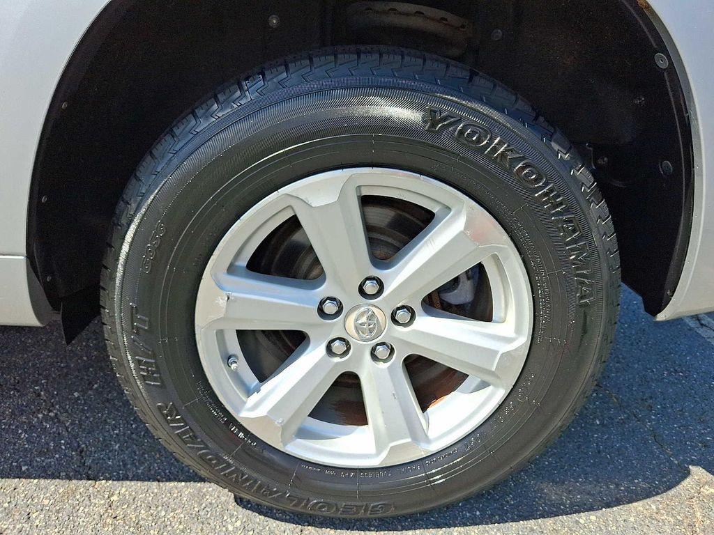 used 2008 Toyota Highlander car, priced at $7,695