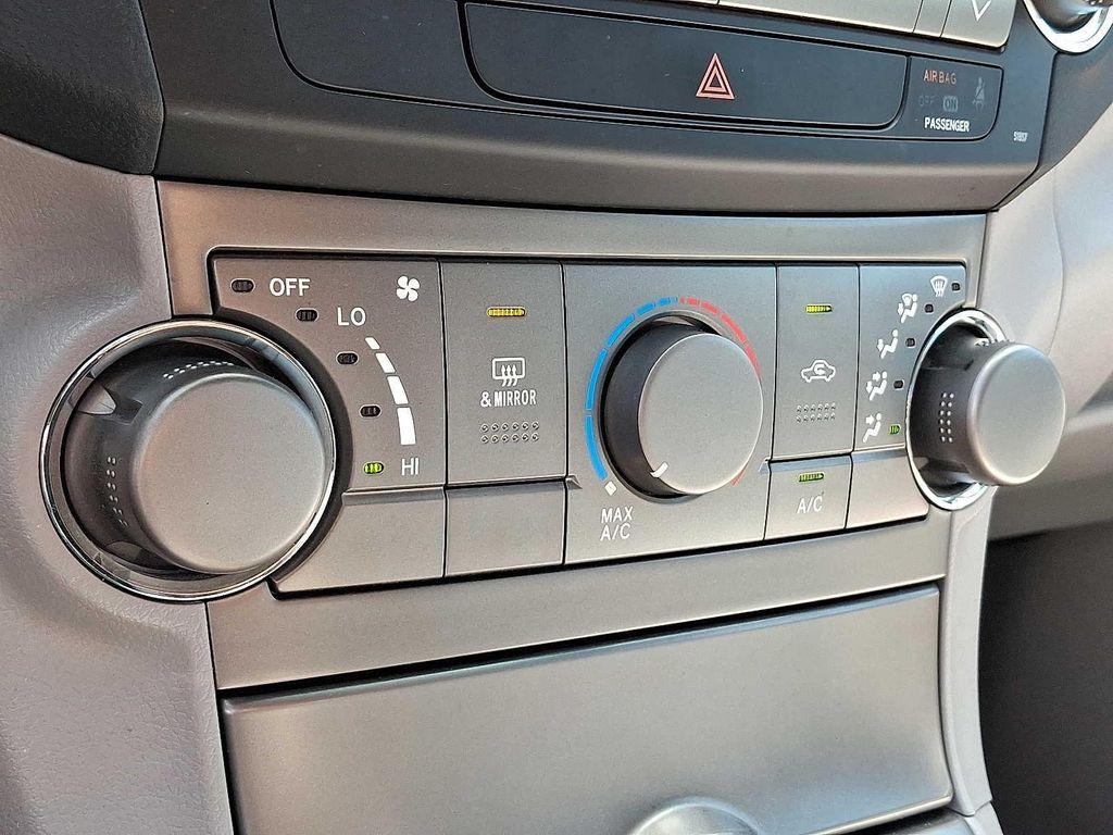 used 2008 Toyota Highlander car, priced at $7,695