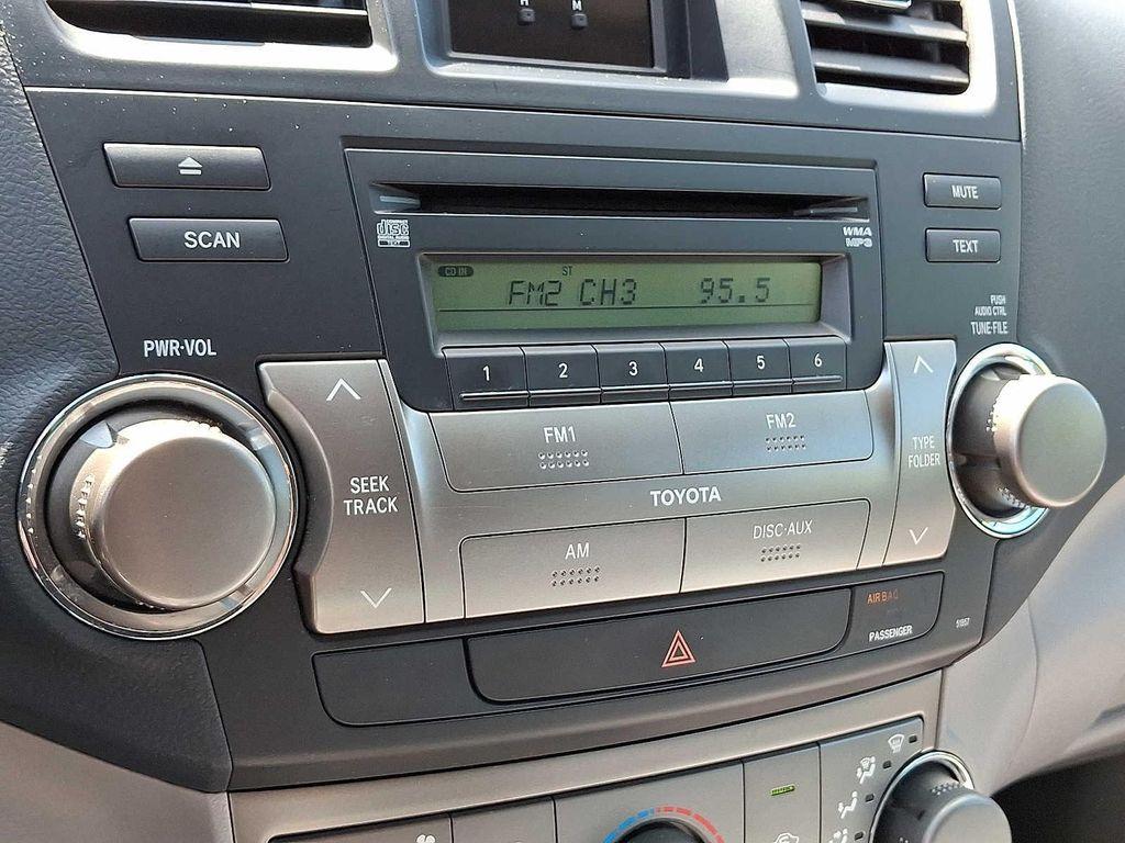 used 2008 Toyota Highlander car, priced at $7,695