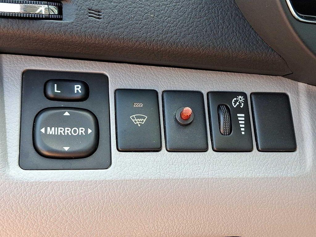 used 2008 Toyota Highlander car, priced at $7,695