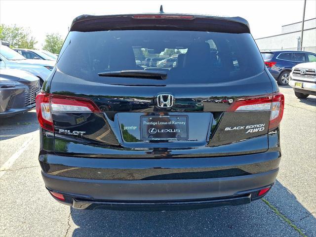 used 2022 Honda Pilot car, priced at $37,617