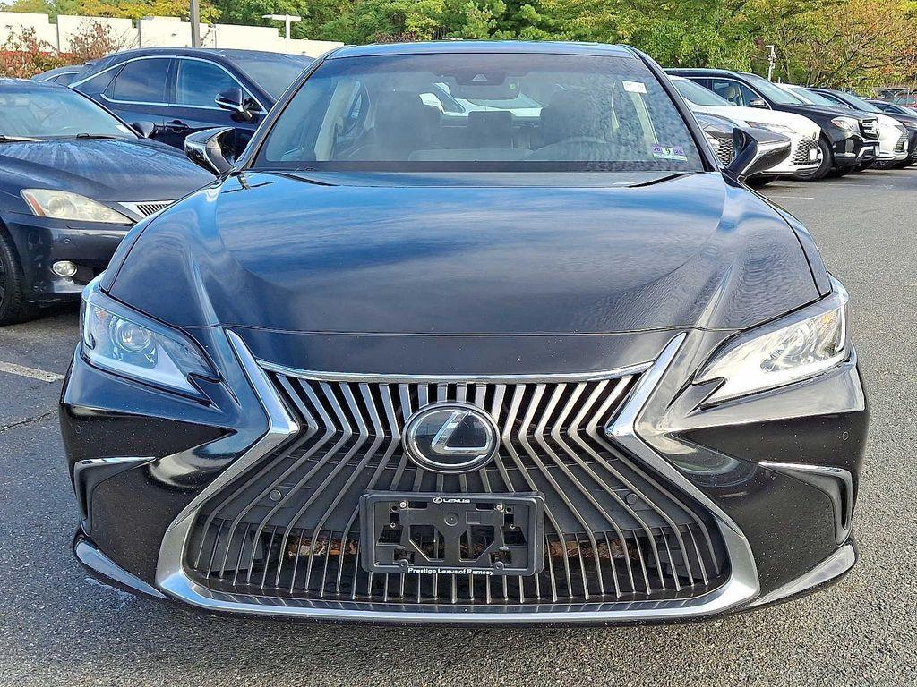 used 2019 Lexus ES 350 car, priced at $24,801