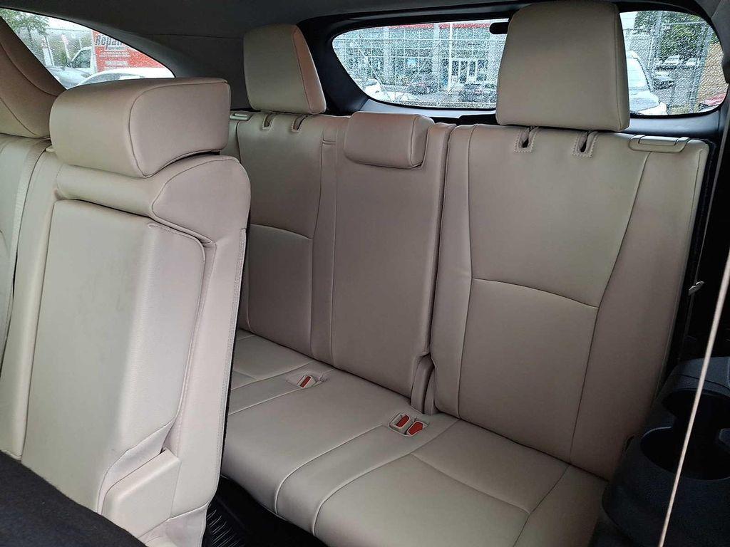 used 2022 Toyota Highlander car, priced at $34,802