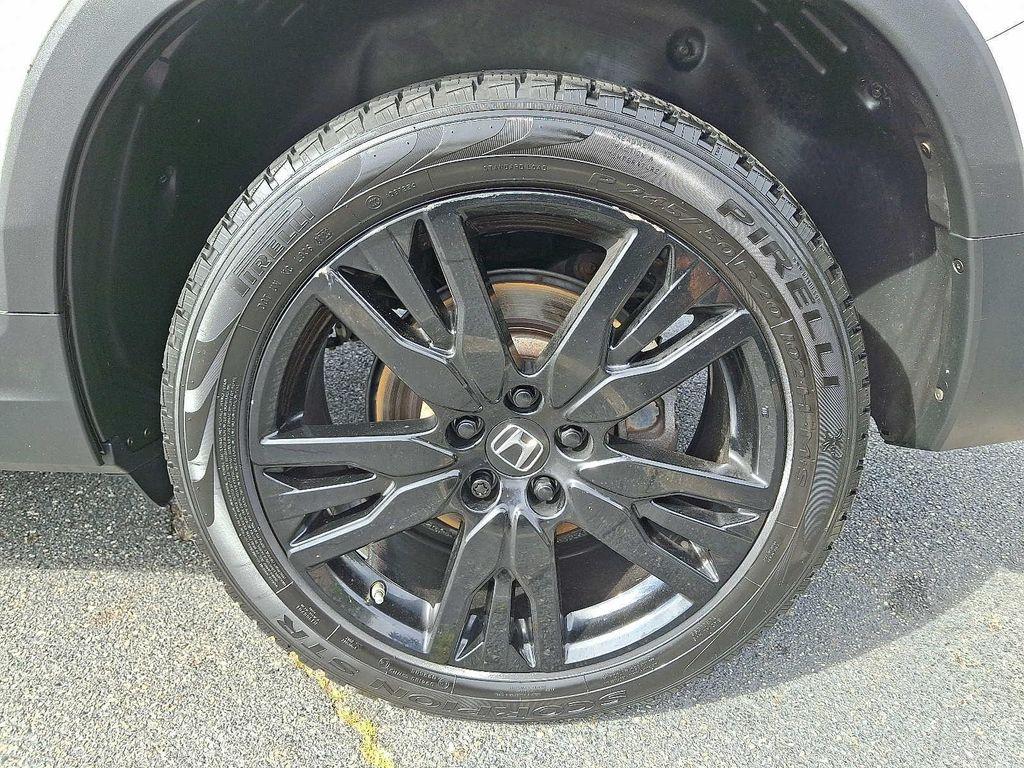 used 2021 Honda Pilot car, priced at $23,252