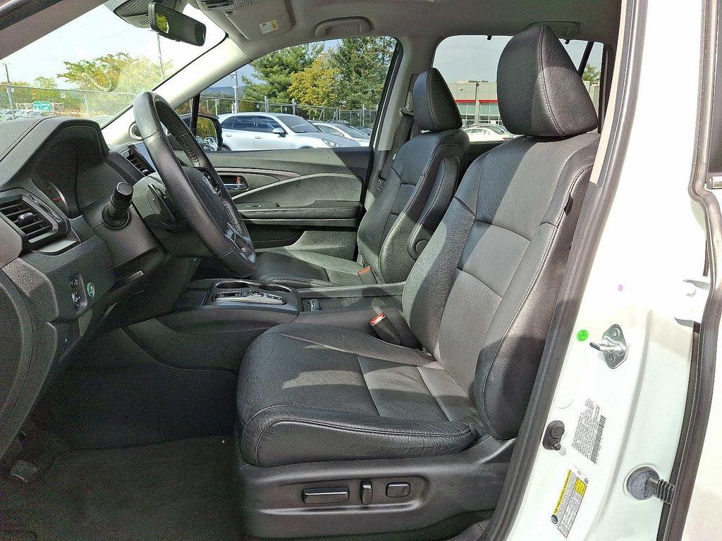 used 2021 Honda Pilot car, priced at $23,252