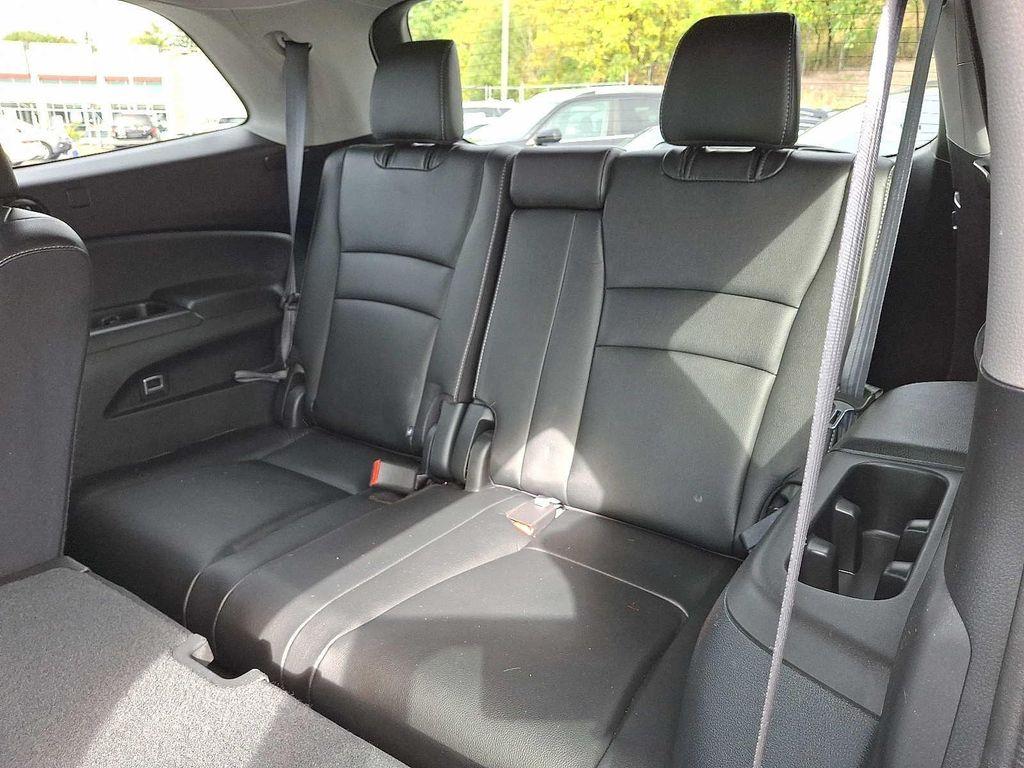 used 2021 Honda Pilot car, priced at $23,252