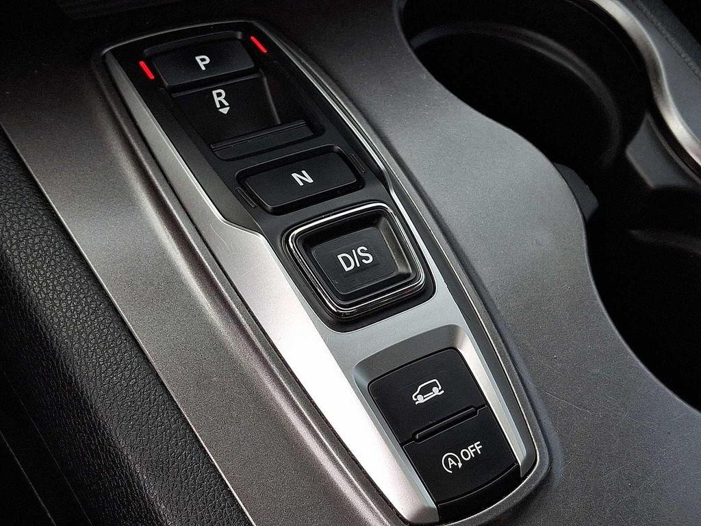 used 2021 Honda Pilot car, priced at $23,252