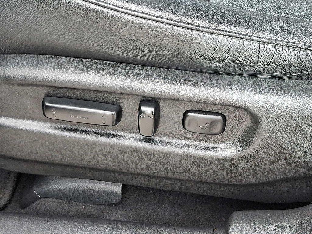 used 2021 Honda Pilot car, priced at $23,252